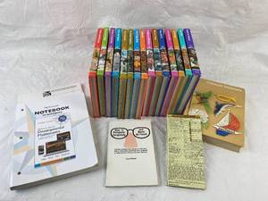 lot 4125 image: Full Set of Vintage Childcraft World Books and More