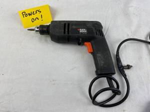 lot 4213 image: Black and Decker Electric Hand Drill - w Chuck - Tested and Powers on