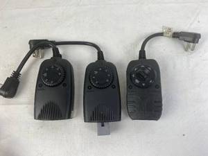 lot 4261 image: Lot of 3 Garden Timers