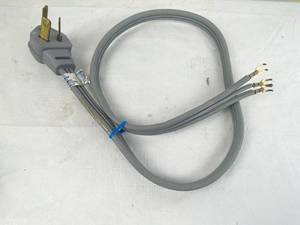 lot 4267 image: Stove  Dryer 220v Cord