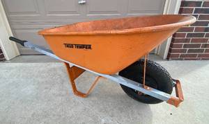 lot 4330 image: True Temper Wheel Barrow - In Good Shape