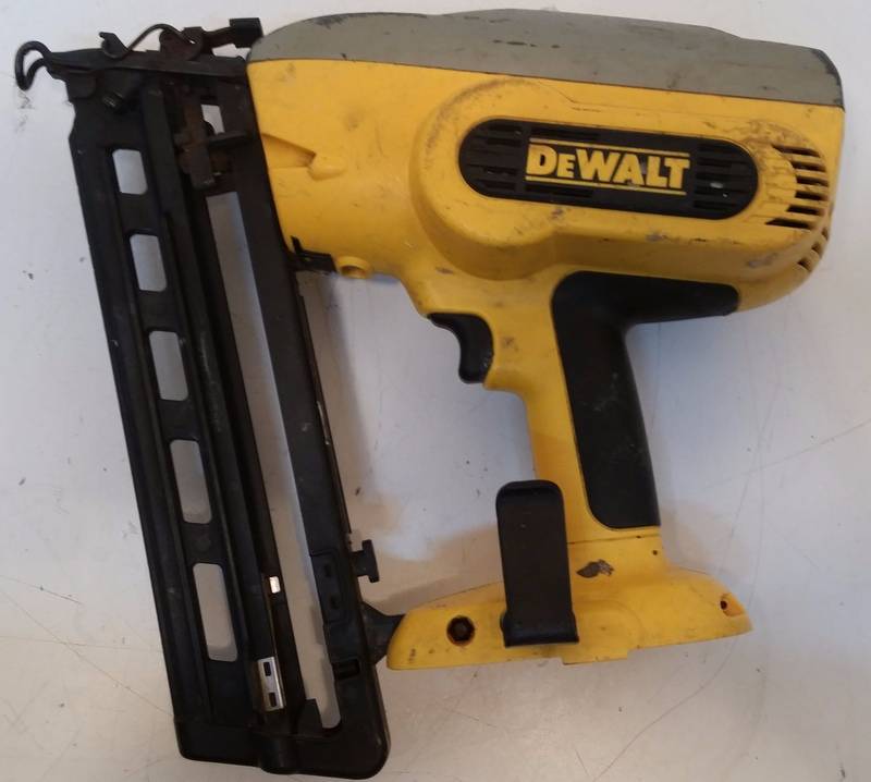 lot 5875 image: DeWalt Portable Finish Nailer