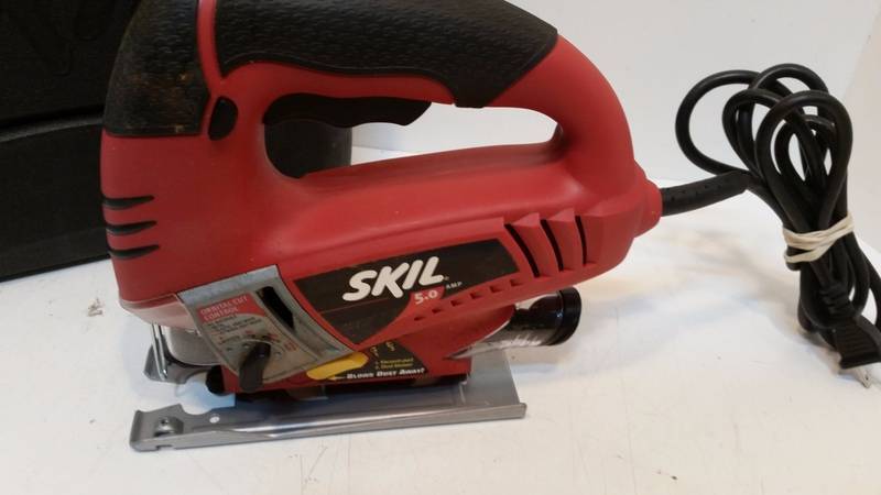 lot 5892 image: Skil Jigsaw