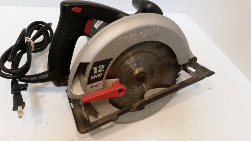 lot 5932 image: SkilSaw