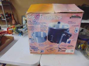 lot 1556 image: Big E Electric Fryer - In Box - believe to be used