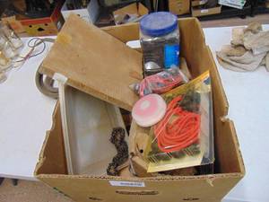 lot 1716 image: Bungees- Car Chains - Large box full