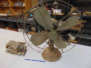 lot 1718 image: Diehl Fan -