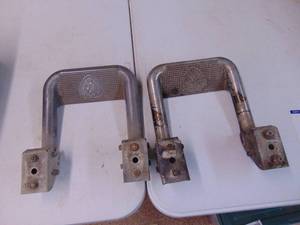 lot 1720 image: CARR Truck Steps