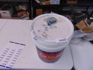 lot 1727 image: 5 Gallons of Purple Power Degrease - Used for engine rebuild