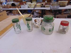 lot 1742 image: Green Salt, Pepper, Sugar and more