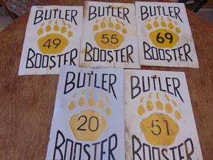 lot 1763 image: Assorted Street Signs - Metal