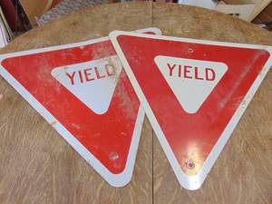 lot 1779 image: Pair of YIELD Signs