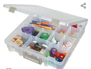 lot 10737 image: Portable Art & Craft Organizer with Handle, 1 Plastic Storage Case, Clear