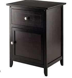 lot 15891 image: Winsome Eugene Accent Table, espresso finish