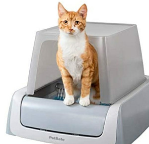 lot 15934 image: PetSafe ScoopFree Automatic Self Cleaning Hooded Cat Litter Box - Ultra, Front-Entry - Purple or Taupe - Covered 2nd Generation - Includes Disposable Tray with Premium Blue Crystal Litter and Hood