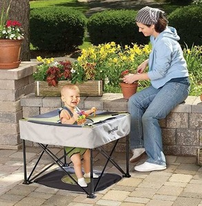 lot 3711 image: KidCo Go-Pod Portable Activity Center, Pistachio
