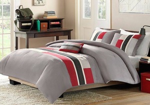 lot 7624 image: Mi Zone Pipeline 4-Pc. Reversible FullQueen Comforter Set Bedding