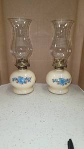 lot 1210 image: lot of 2 lamplight farms Floral Design oil lamps