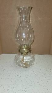 lot 1213 image: Glass lightlamp farms oil lamp