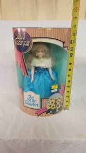 lot 3011 image: Totsy dolls of yesterday-the 50s starlet