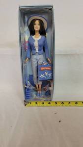 lot 3012 image: Little Debbie 5 Barbie 2001