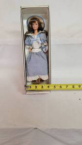 lot 3015 image: little debbie barbie collectors edition series 3