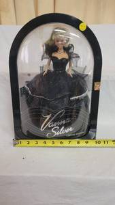 lot 3021 image: Vanna Silver limited edition black dress doll