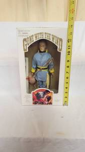 lot 3037 image: World Doll 1989 Gone With The Wind Limited Edition Portrait Doll Collection From