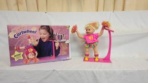 lot 3048 image: Vintage 1997 Toy Biz CASEY CARTWHEEL Doll