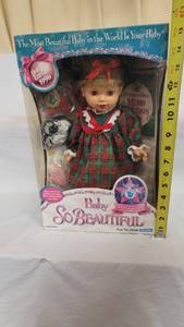 lot 3054 image: Vtg Baby So Beautiful 1996 Christmas Holiday Edition Doll Playmates Blonde