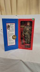 lot 3062 image: Rare 1996 Hasbro G.i.joe 50th Anniversary Ww Ii Action Marine Limited Figure