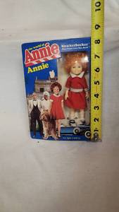 lot 3071 image: Knickerbocker Annie doll from movie