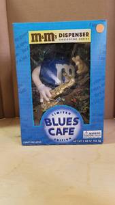 lot 3075 image: M&m Blues Cafe Dispenser Saxophone - Blue M&m- Limited Edition. In Box