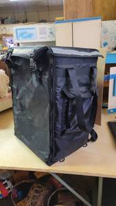 lot 3086 image: temperature Insulated food and beverage backpack