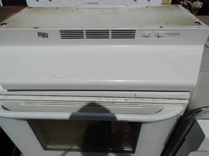 lot 1742 image: White Whirlpool Stove Hood