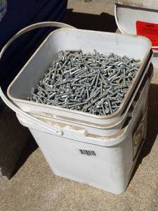 lot 1751 image: ONE Bucket of Flat Head Screws