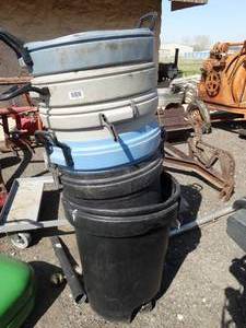 lot 1794 image: Trash Cans