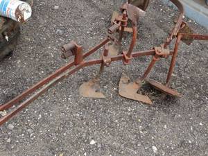 lot 1448 image: Antique Plow