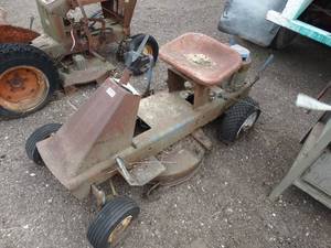lot 1451 image: Vintage Mower