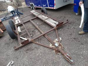 lot 1454 image: Single axle car trailer