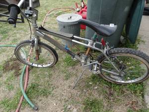 lot 1856 image: Vintage BMX  Torker 280 X   Rare Bike