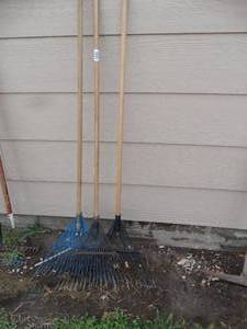 lot 1878 image: 3 Metal Leaf Rakes