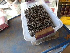 lot 1952 image: Lot of Nails