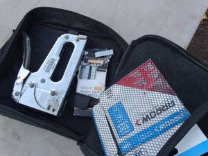 lot 29913 image: Staple Gun and Staples