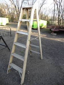 lot 29957 image: Ladder