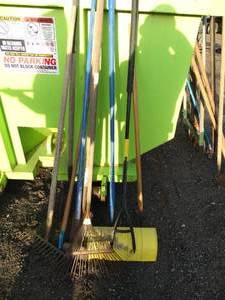lot 29977 image: Rakes and Shovels