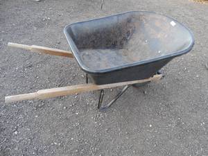 lot 29985 image: Wheel Barrel