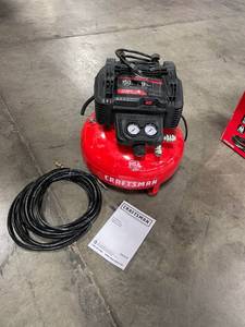 lot 16031 image: CRAFTSMAN Pancake Air Compressor 6 gal. Oil-Free 13 Piece