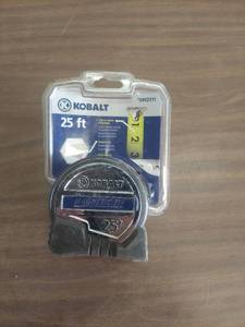 lot 6004 image: Kobalt 25-ft Magnetic Tip High-Viz Blade Tape Measure