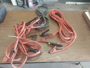 lot 6008 image: 3 Pair Jumper Cables